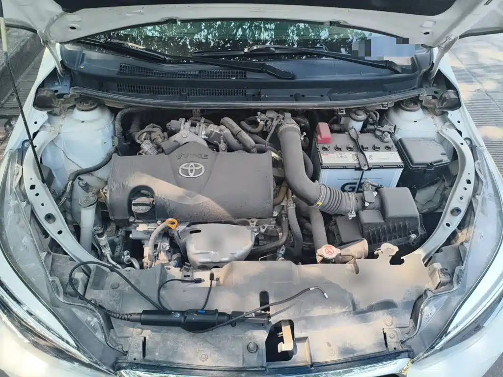 Toyota Yaris L 2022 — фото 16