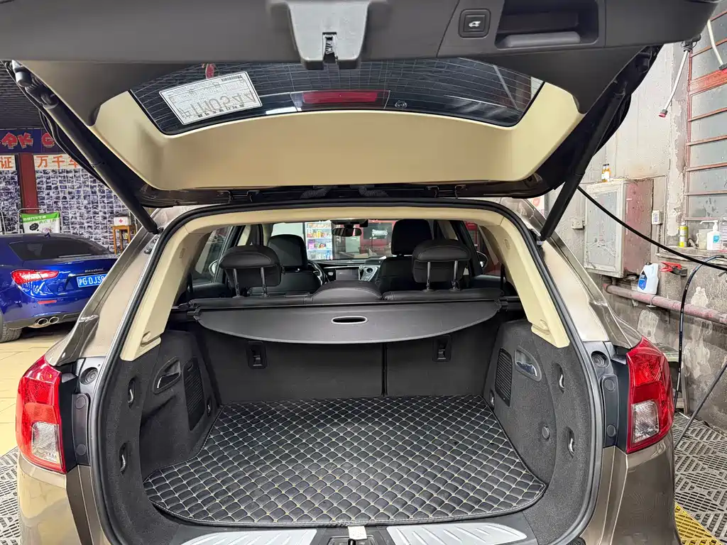 Buick Envision Plus 2017 — фото 24