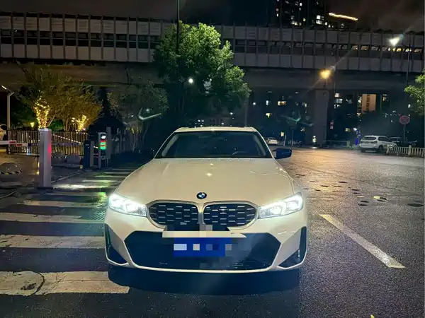 BMW 3 Series 2024