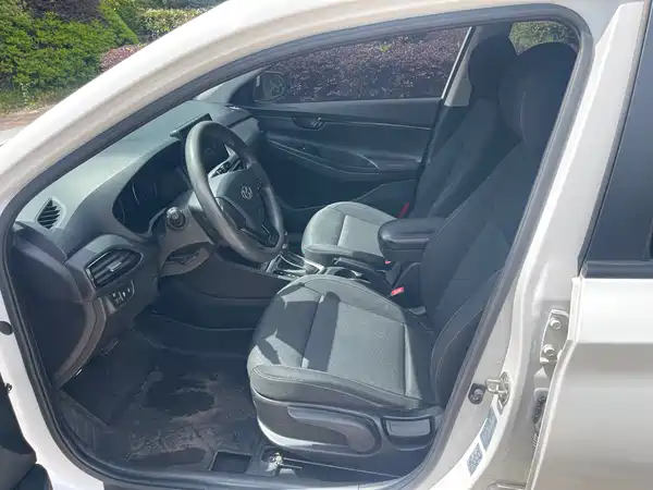 Hyundai Yuedong 2018