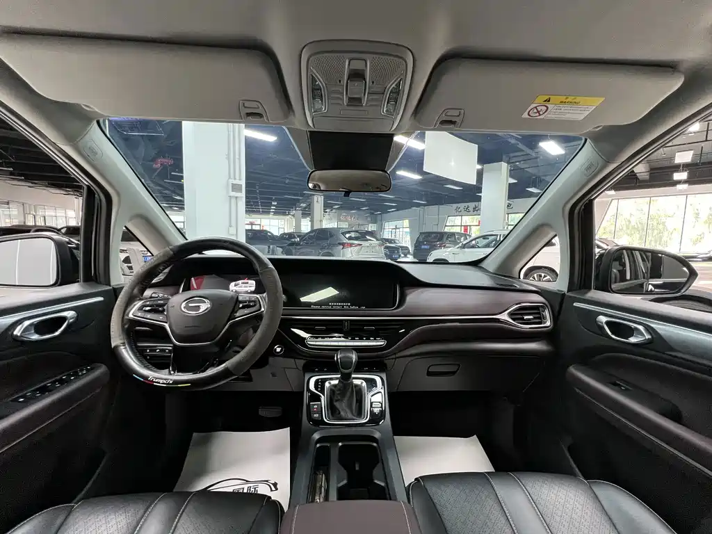 GAC Trumpchi M6 2022 — фото 22
