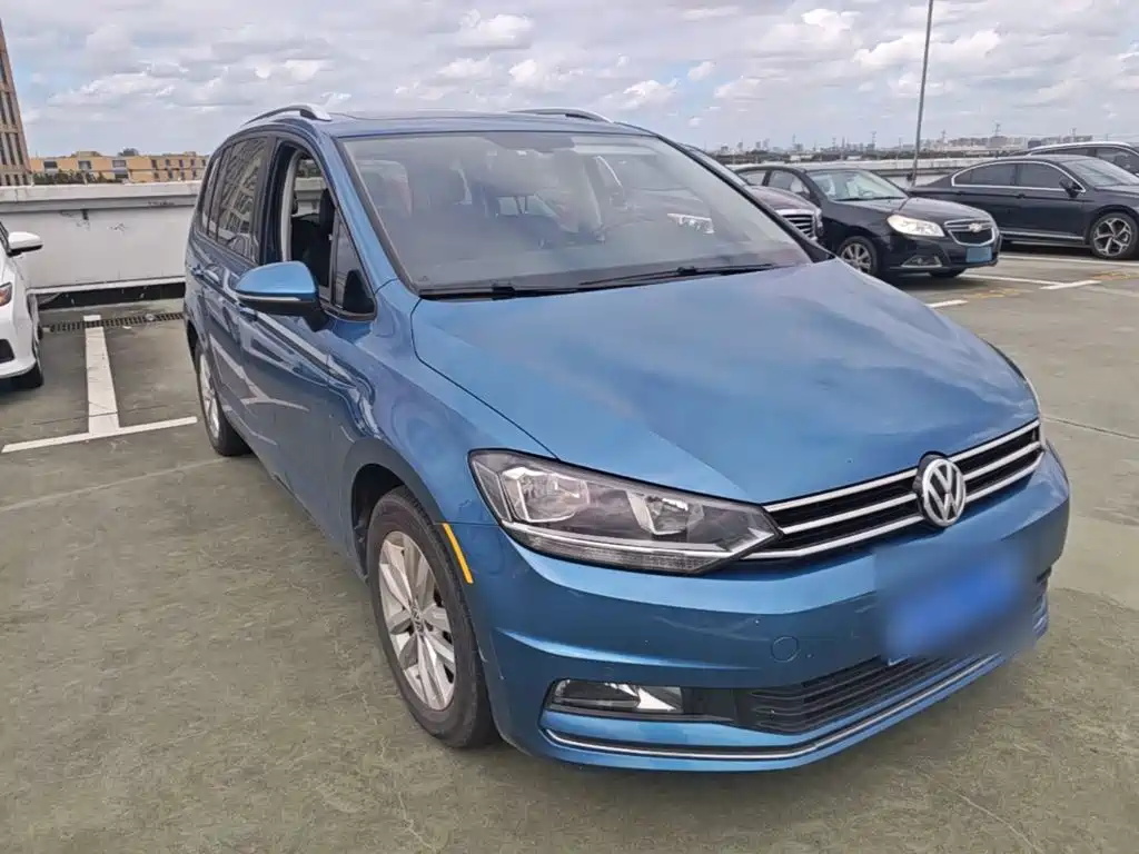 Volkswagen Touran 2020 — фото 4