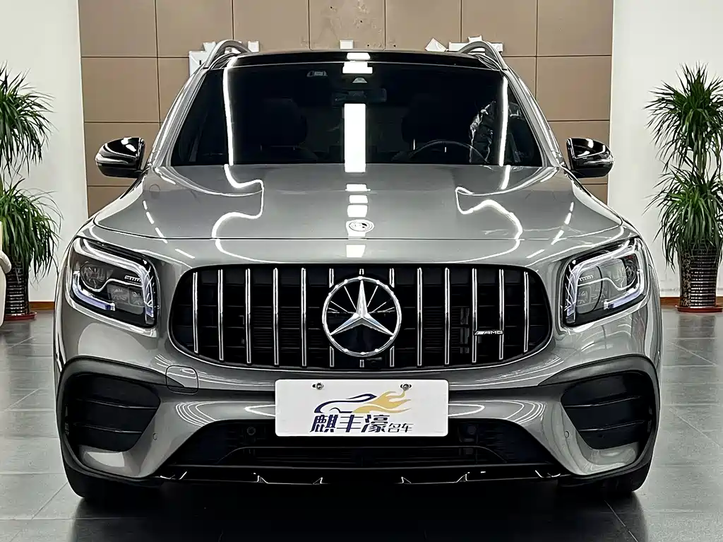 Mercedes-Benz GLB AMG 2022 — фото 2