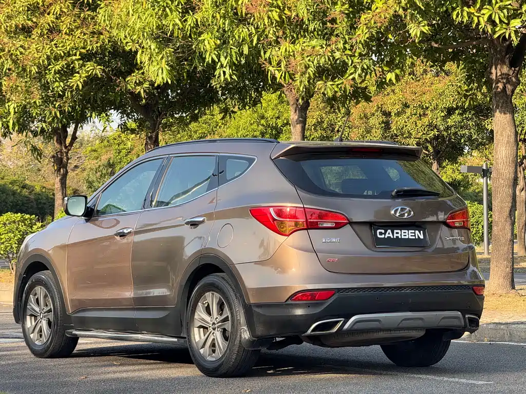 Hyundai Santa Fe 2015 — фото 19