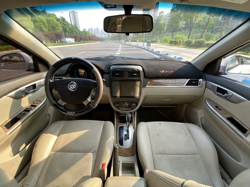 Buick Excelle 2016 — фото 25