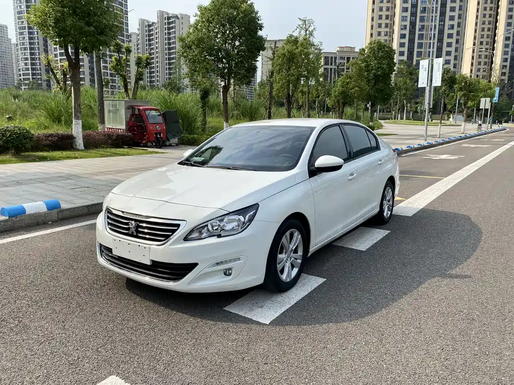 Peugeot 408 2015