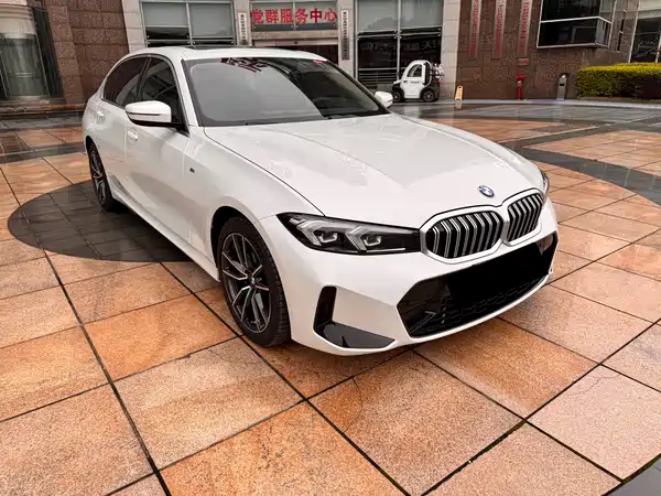 BMW 3 Series 2023