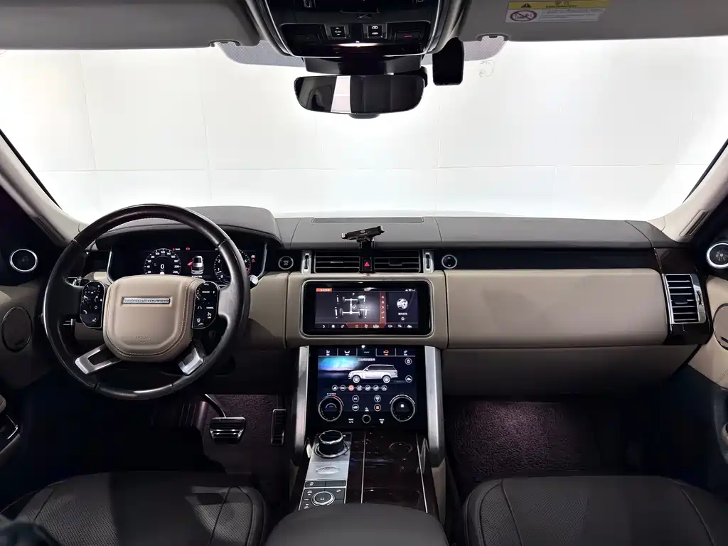 Land Rover Range Rover 2021 — фото 35