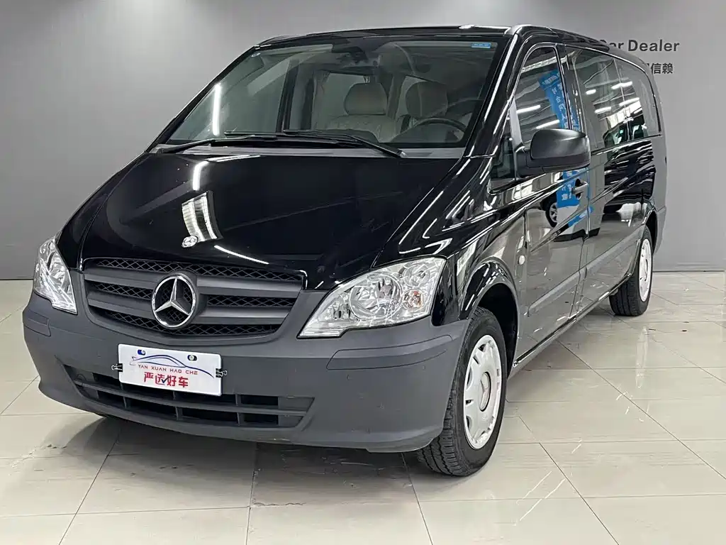 Mercedes-Benz Vito 2015 — фото 1