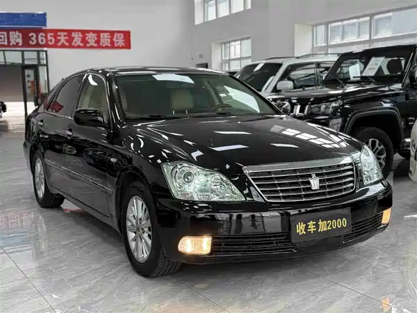 Toyota Crown 2005