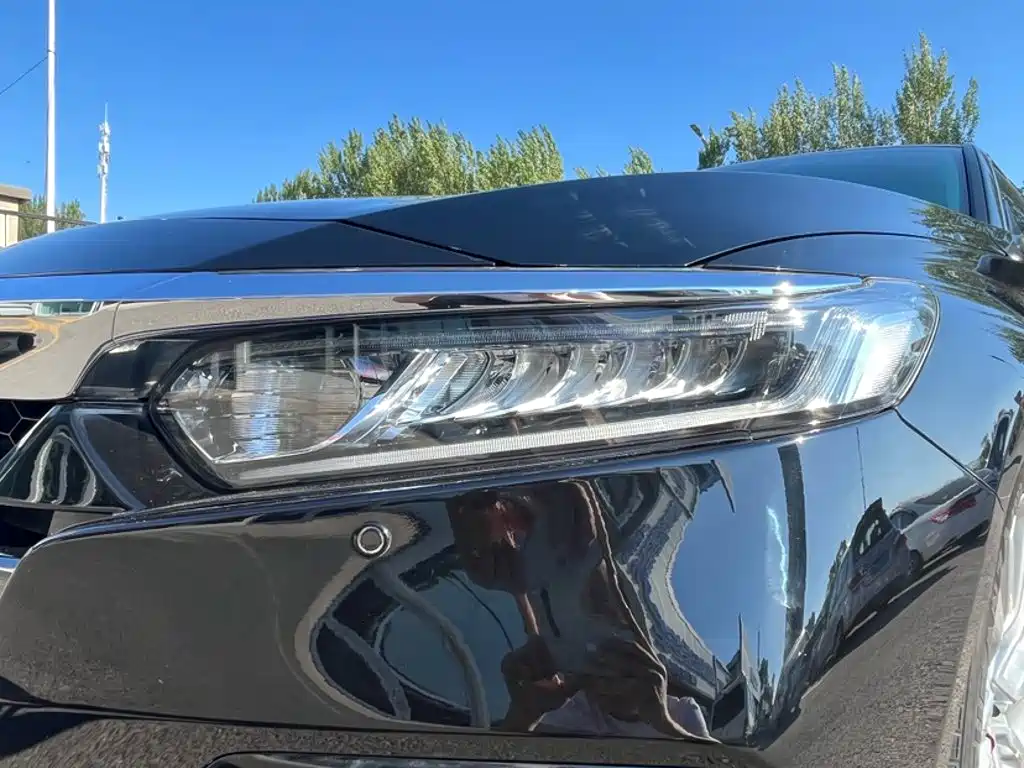 Honda Accord 2019 — фото 13