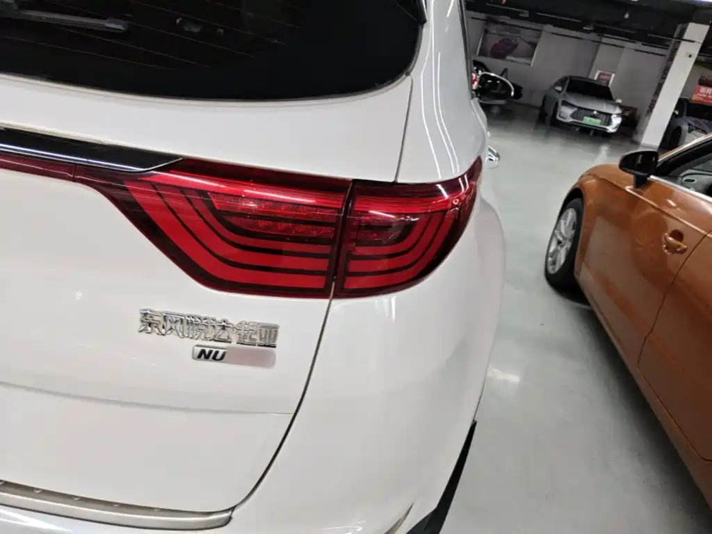 Kia KX5 2016 — фото 8