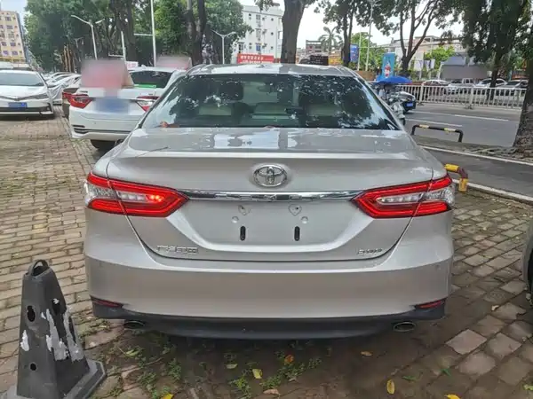 Toyota Camry 2019