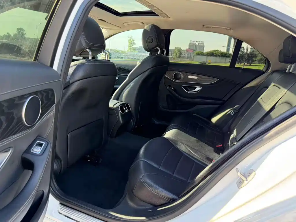 Mercedes-Benz C-Class 2016
