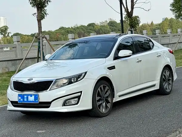 Kia K5 2015