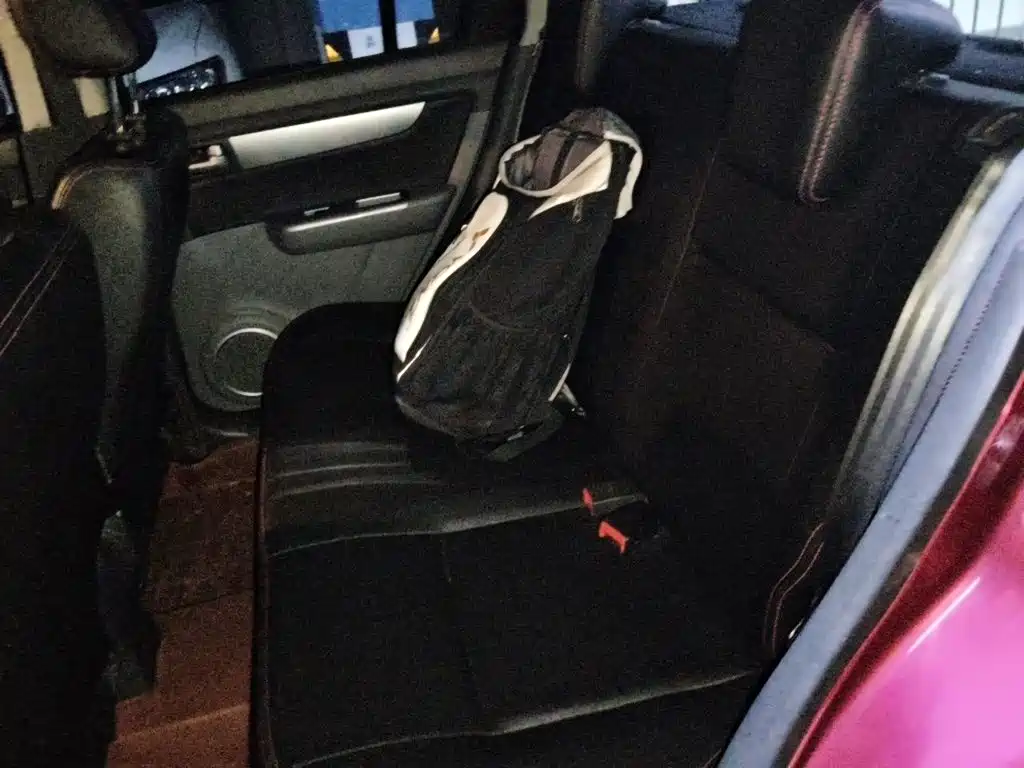 Suzuki Swift 2015 — фото 18