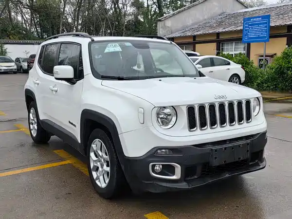 Jeep Freeman 2016