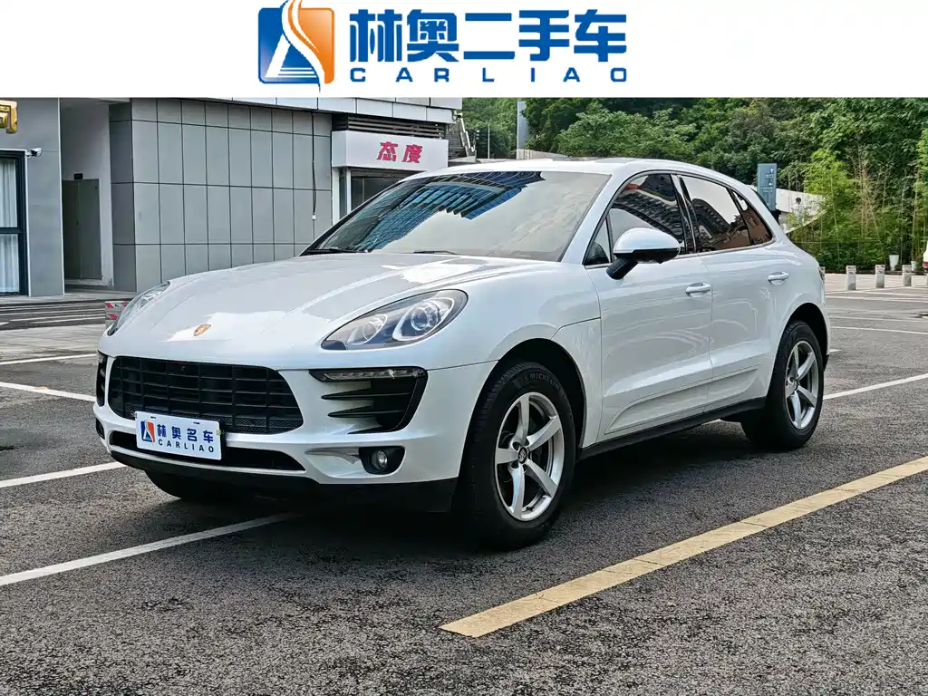 Porsche Macan 2016