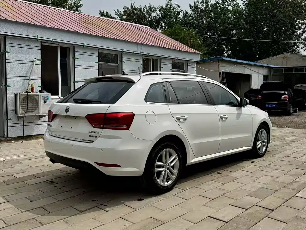 Volkswagen Gran Lavida 2018