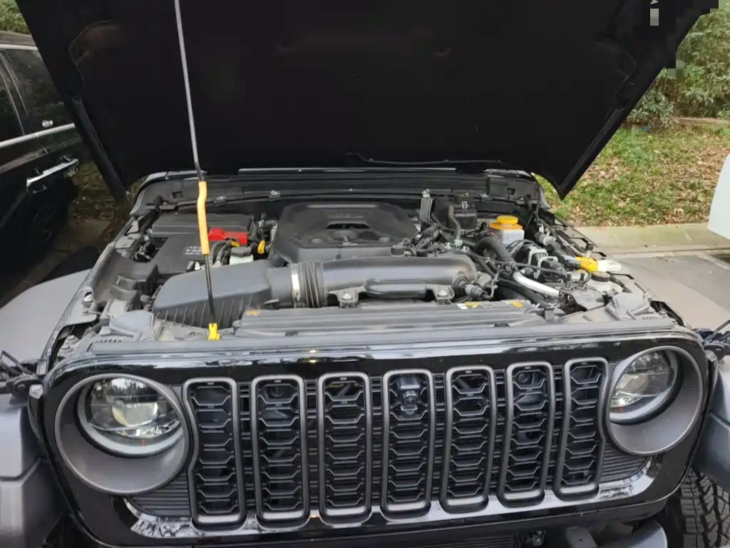 Jeep Wrangler 2024 — фото 11
