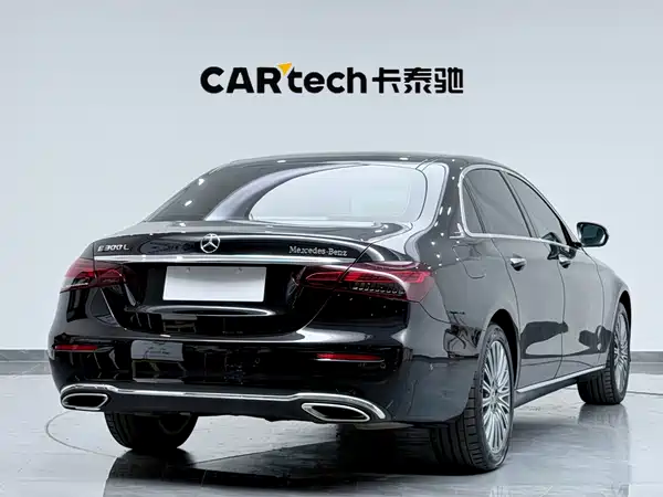 Mercedes-Benz E-Class 2021