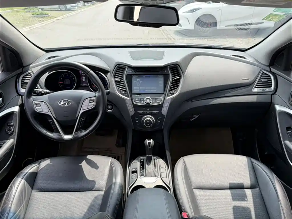 Hyundai Santa Fe 2016 — фото 23