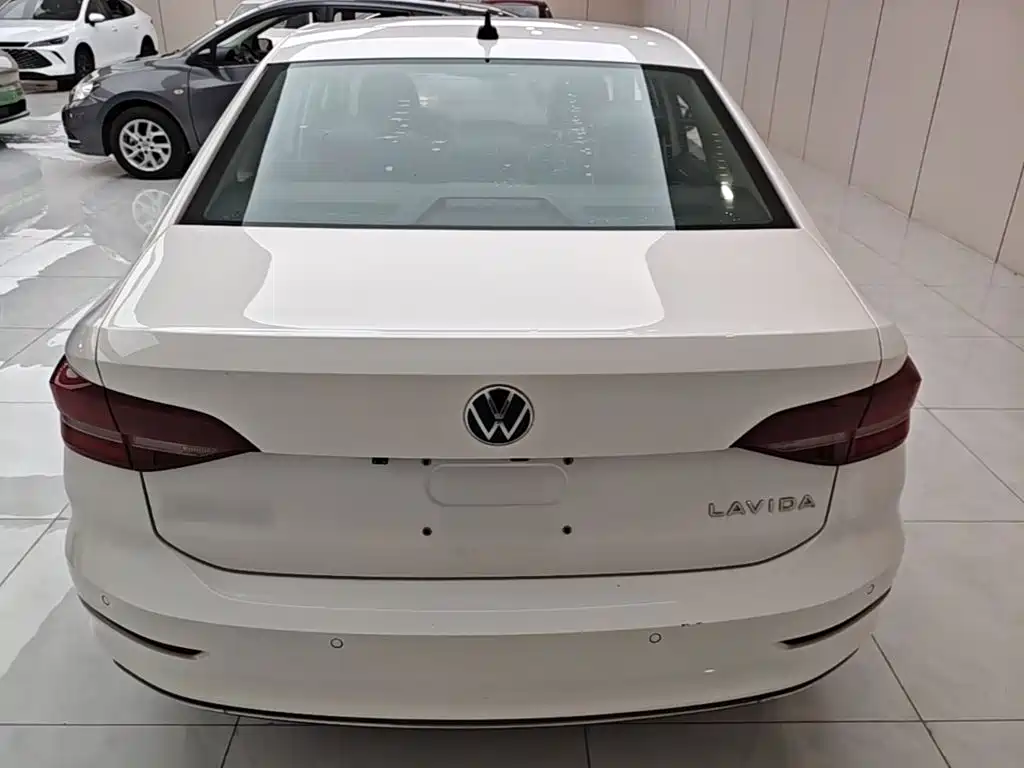 Volkswagen Lavida 2021