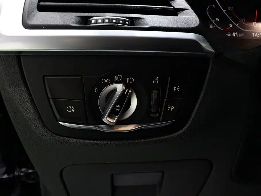 BMW X3 2023 — фото 20