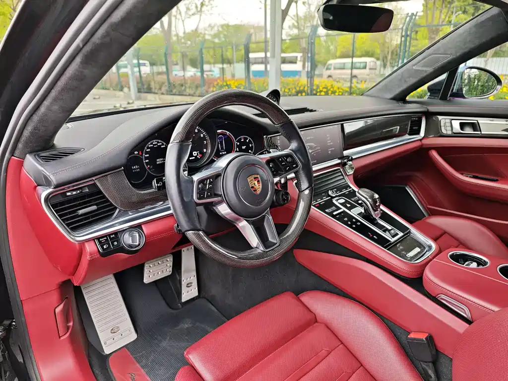 Porsche Panamera 2017 — фото 9