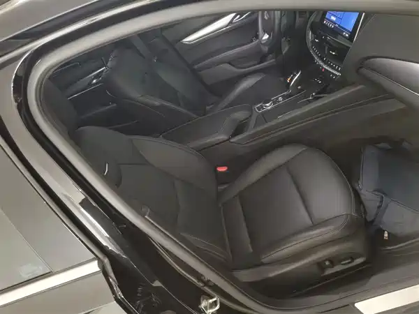 Cadillac CT5 2022