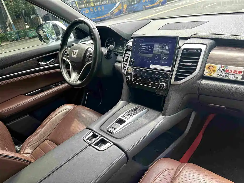 Honda UR-V 2019 — фото 21