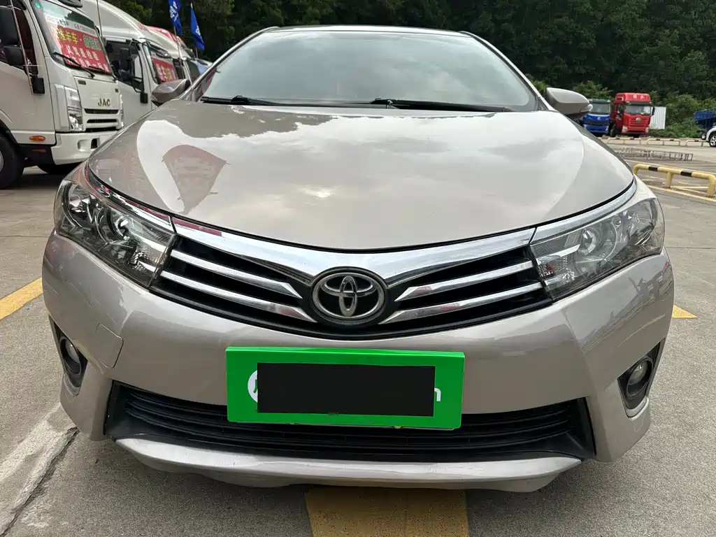 Toyota Corolla 2016 — фото 2