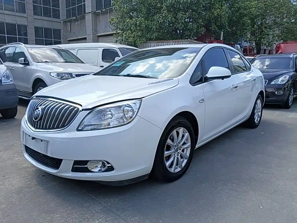 Buick Excelle GT 2015 — фото 1