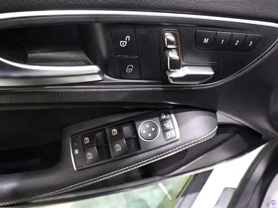 Mercedes-Benz GLA 2019 — фото 18