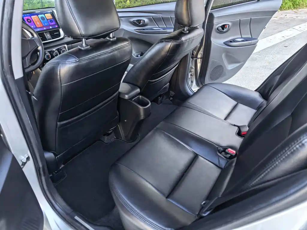 Toyota Yaris L 2019 — фото 11