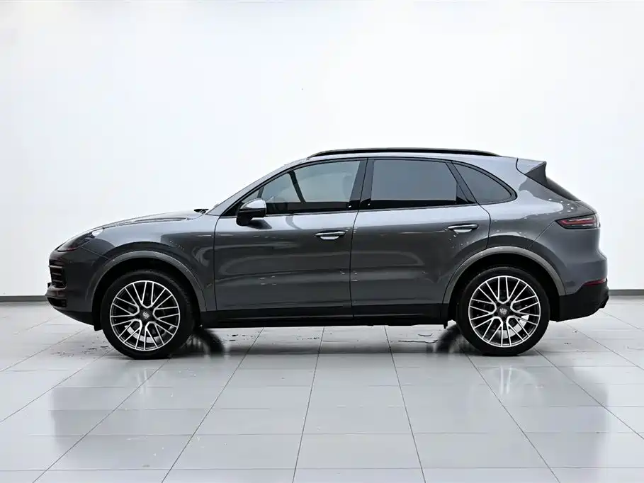 Porsche Cayenne 2020