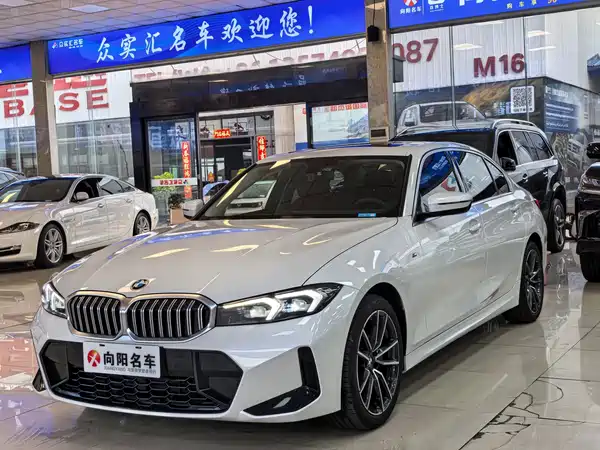 BMW 3 Series 2023