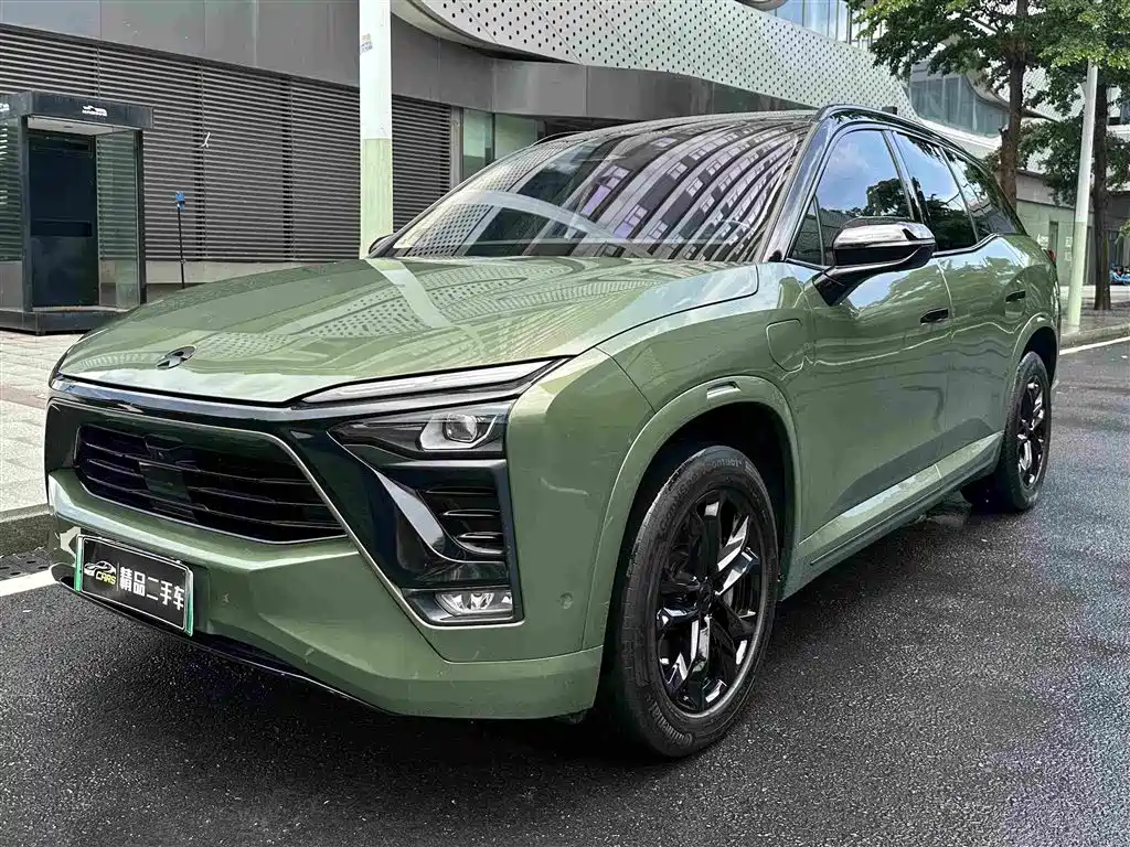 NIO ES8 2019