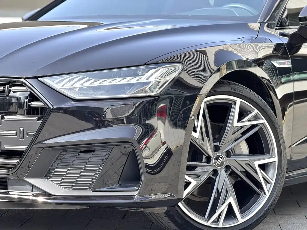 Audi A7L 2024