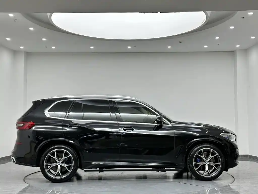 BMW X5 2019 — фото 5
