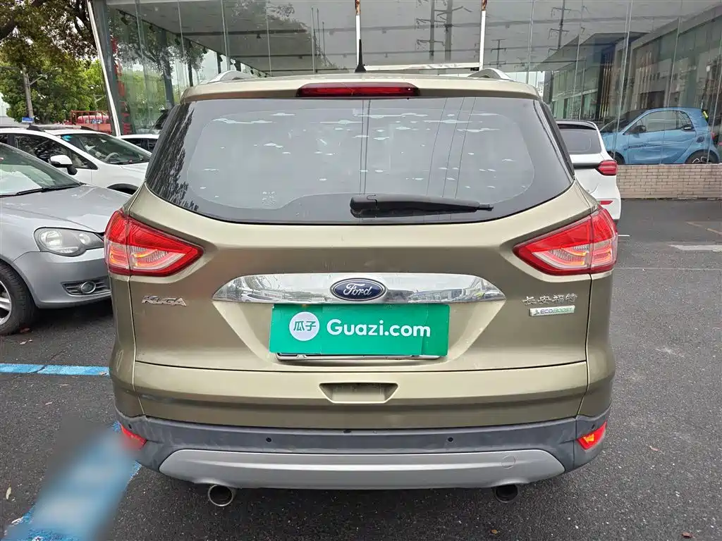 Ford Kuga 2015 — фото 4