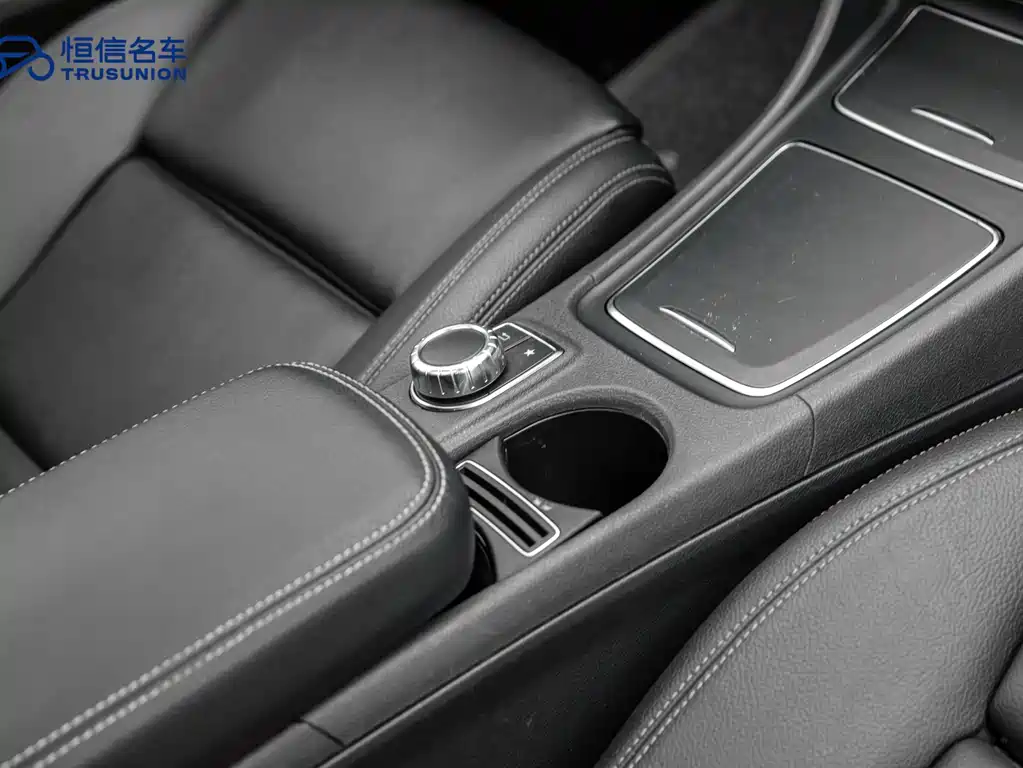 Mercedes-Benz CLA 2018 — фото 17