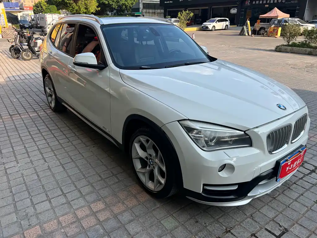 BMW X1 2015 — фото 3