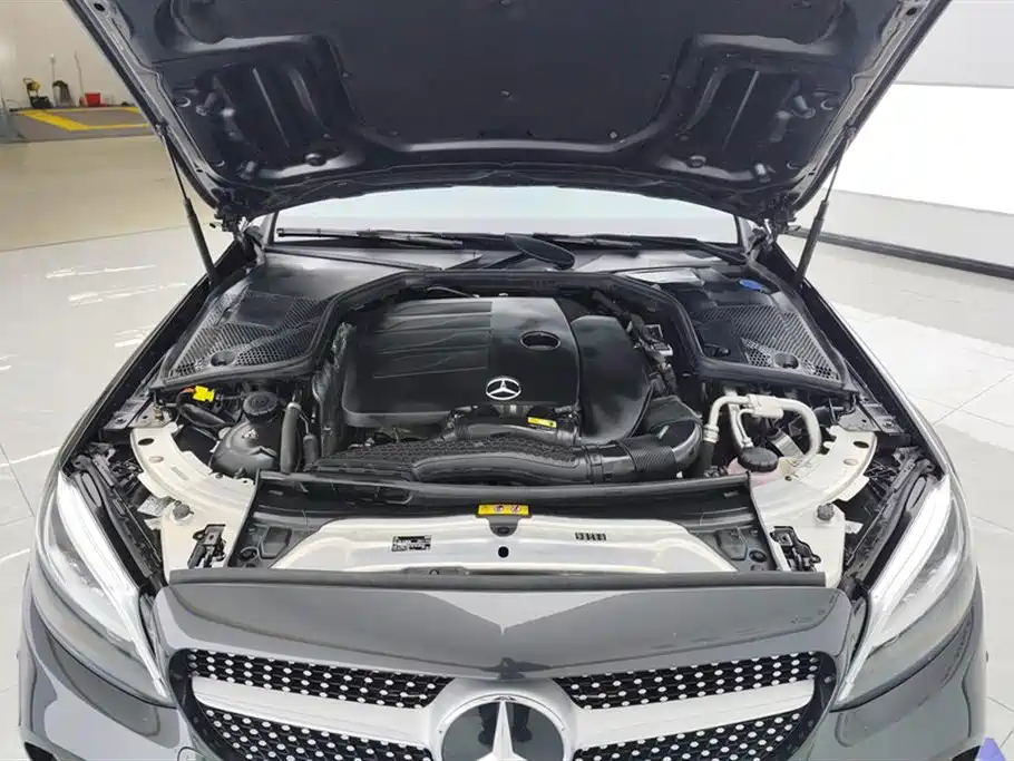 Mercedes-Benz C-Class 2020 — фото 10