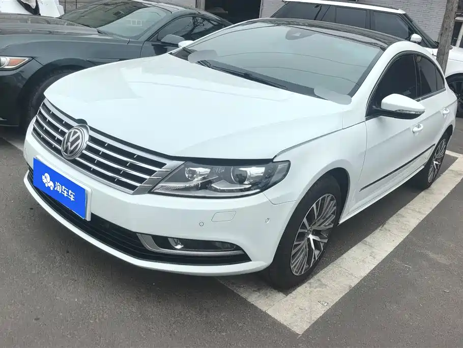 Volkswagen CC 2015 — фото 1