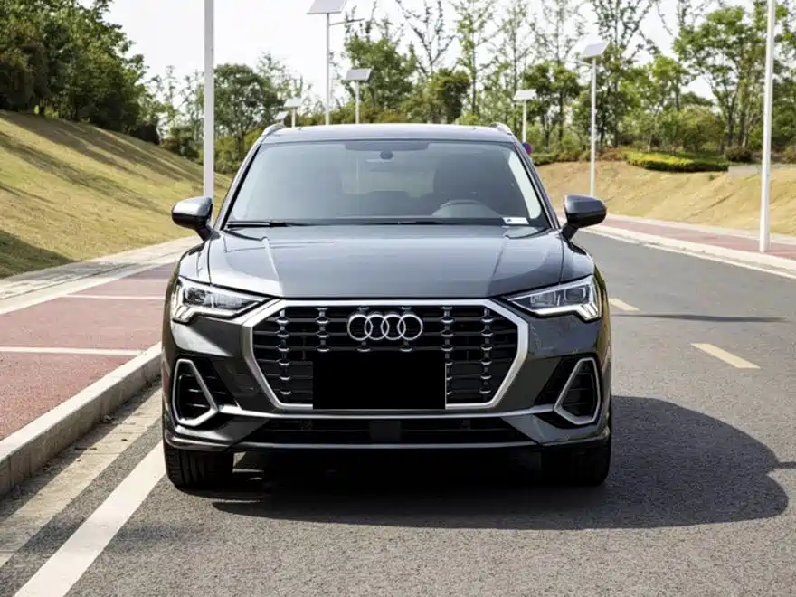 Audi Q3 2021 — фото 25
