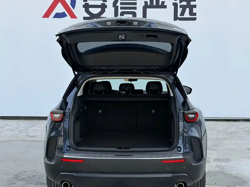 Mazda CX-50 2023 — фото 8