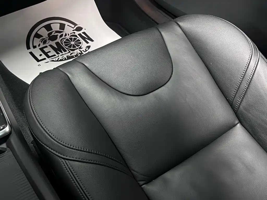 Volvo V40 2016 — фото 18
