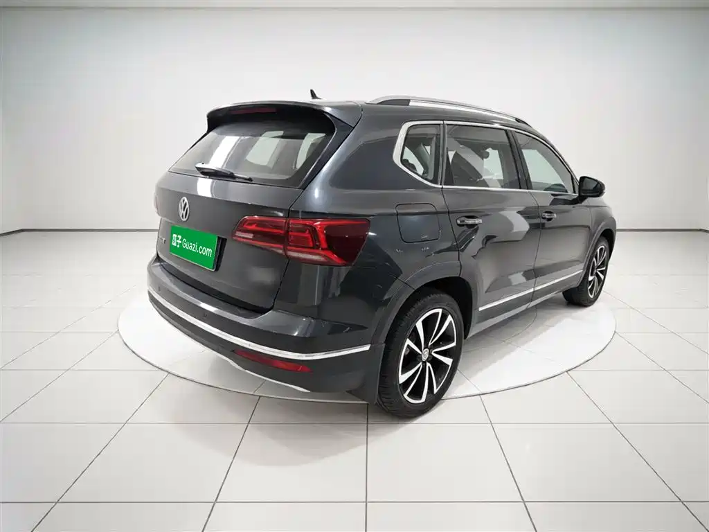 Volkswagen Tharu 2020