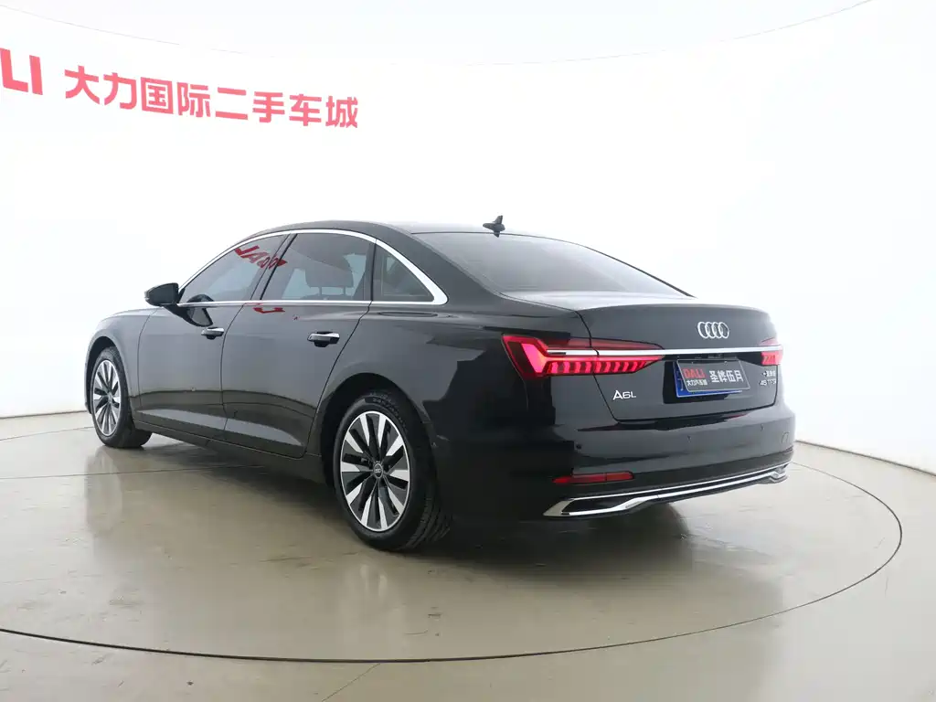 Audi A6L 2023 — фото 14